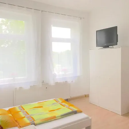 Apartman Meeraner Parkresidenz - App Bahnhofstrasse *